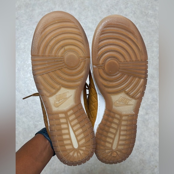 Nike Dunk Low Quilted, women’s size 7 - Picture 6 of 7